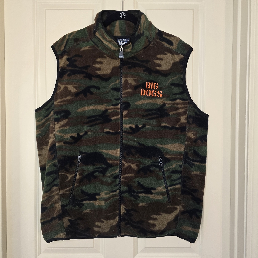 EUC Polar Dogs Camo Vest